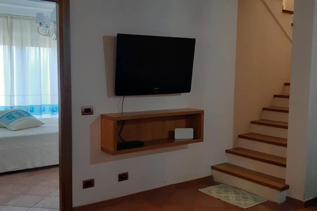 Bella Casa Con Giardino A 10 Minuti Dal Mare Apartment Aglientu Exterior photo