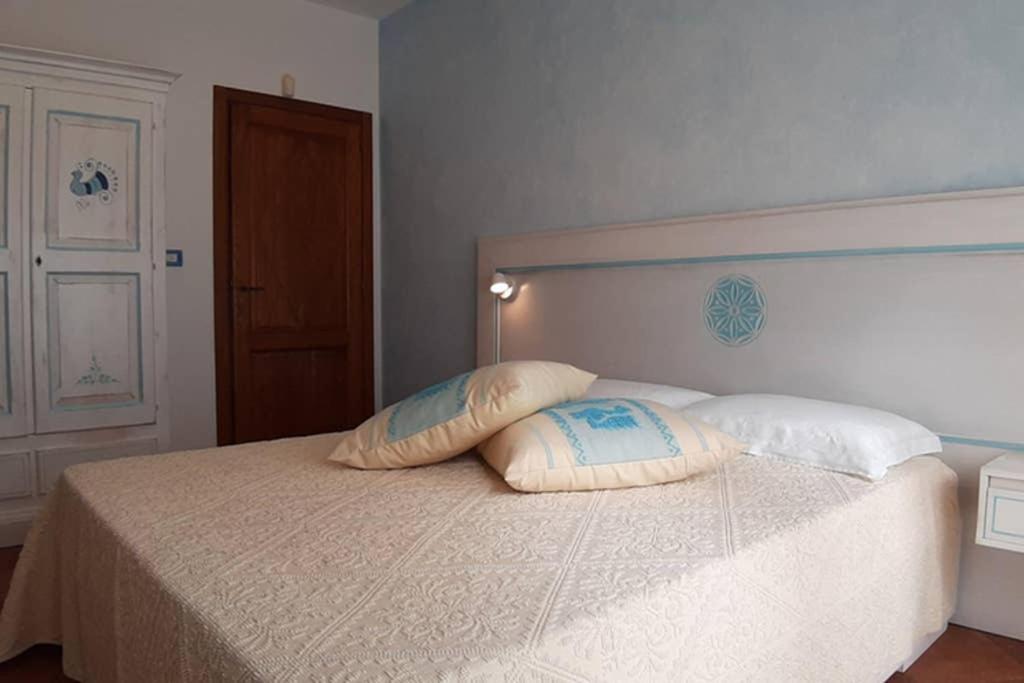 Bella Casa Con Giardino A 10 Minuti Dal Mare Apartment Aglientu Exterior photo